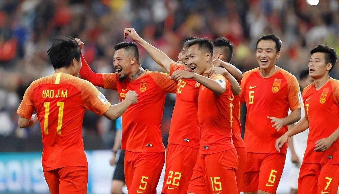 易倍体育官方入口-同样是落选U23国足，为何朱鹏宇能补招进国家队，依木兰却不能